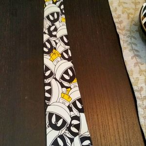 Vintage looney tunes tie